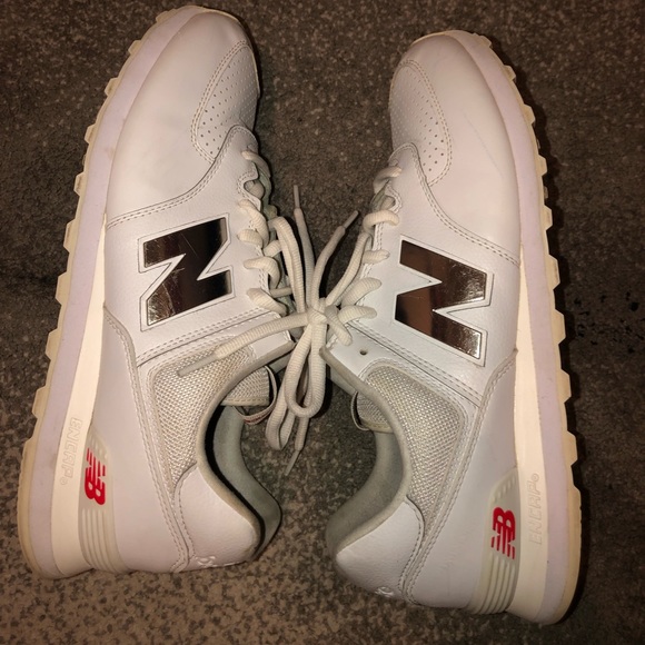 New Balance 574 - Picture 1 of 5